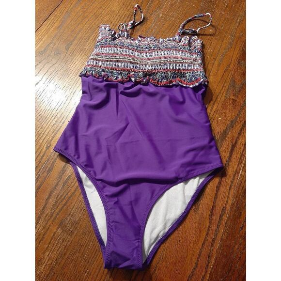 New Medium Modihito Purple Bandeau Ruffled Smocked 1pc Swimsuit Bathing Suit NWT - Picture 6 of 8